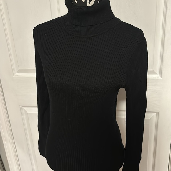 DKNY ribbed turtleneck - Picture 2 of 4